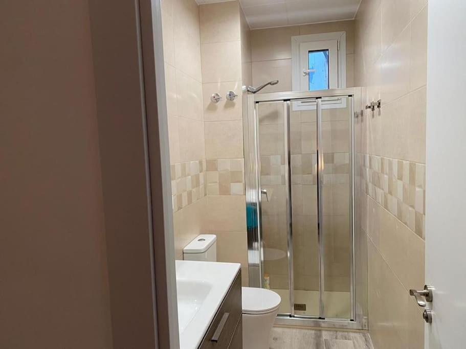 Habitacion Roca Foradada En Casa Cami De Les Aiguees Monistrol De Montserrat Kültér fotó