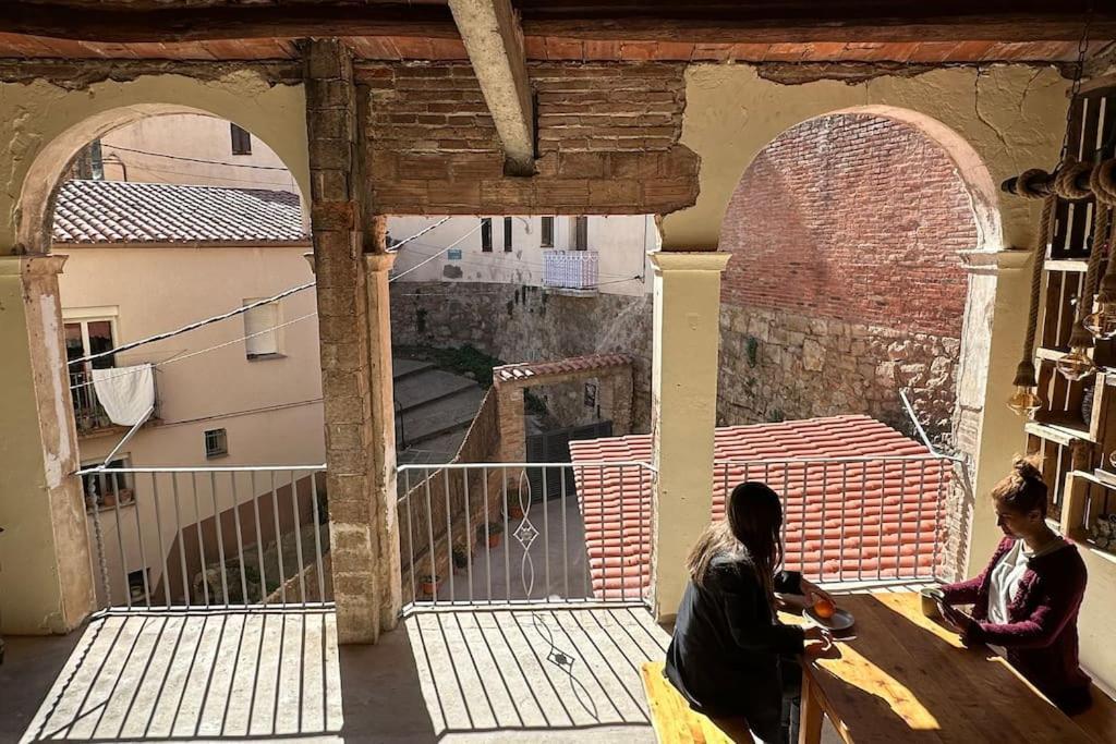 Habitacion Roca Foradada En Casa Cami De Les Aiguees Monistrol De Montserrat Kültér fotó